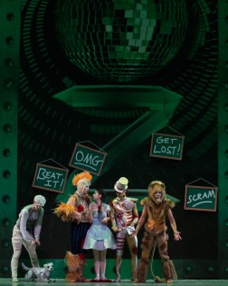 Wizard of OZ - By Septime Webre | Photo Serena S.Y. Hsu